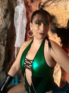 karimelee_ hallowen ,, guys Pic