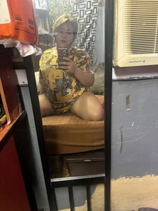 AsianTattooCouple Public Foto 7