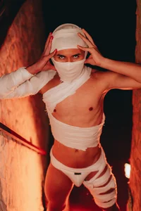 Jotastevensxx: Happy Halloween ( 7 фото)