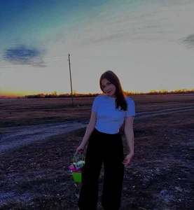 Public od KateCahee  6 snímek