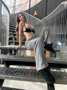 AvaShayy 🖤😈🎇 Pic 2