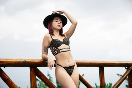 GenesisWhite freedom Pic