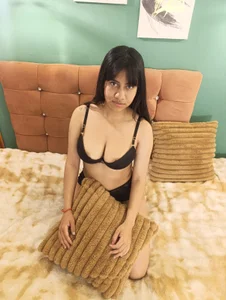 britanny_vega Public รูป  2