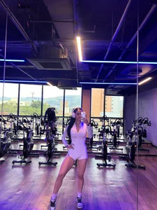 _NaomiBaker's GYM Sex Photo 2