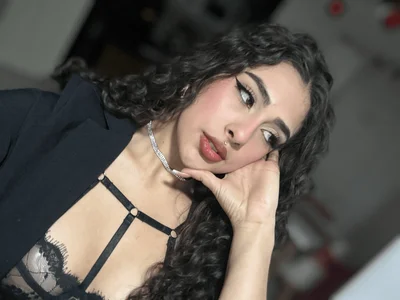 Emmy_Bonnett Pretty face🧸🎀 Pic 8
