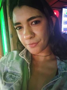 PaulinaDevon Public Foto 2