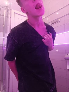 _AlexHot_ more of me ;) Billede 4