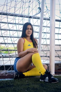 arianarousee I love colombia 💙 Pic 3