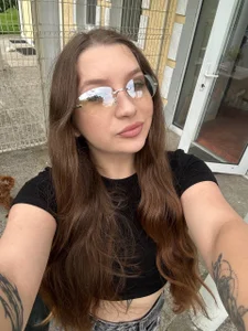 OliviaMore Public Billede 5