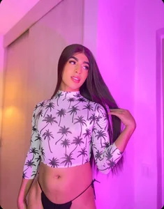 DULCEE_MARIA11 Public Pic 3