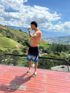 GoldenDesireX_ Public 사진 7