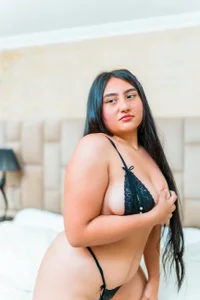 NayaWayne Public Poză 3