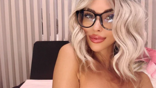 MiloTheName more of me Billede