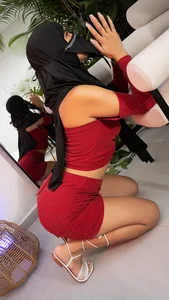 hi od kalila_latif  9 snímek