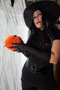 Zdjęcia BrendaSex_Hot Candies or Kisses 🎃🍭:  2