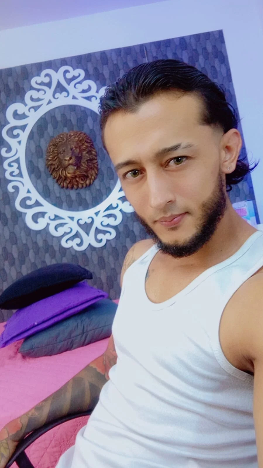 Трендове зображення  7052 jonas_conor