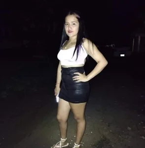 DanielaWhite_ Public Pic