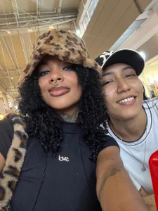 esmeralda_and_zafiro Public Gambar 3