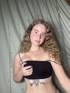 nemesidaM Public صورة واحدة|nemesidaM Public صورتان|nemesidaM Public  4 صور|nemesidaM Public  4 صورة