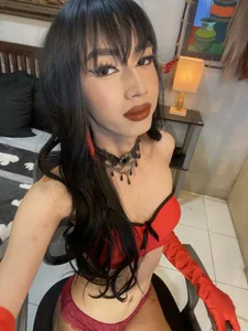 RED QUEEN de GoddessTiffanySex  3 Imagens