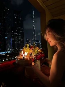 AsianDevi1 Public Pic 5