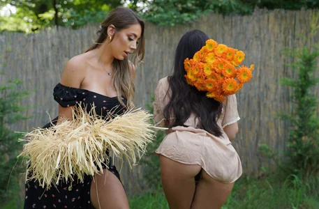 Girls Gone Wild - Fruits, Milk & Naughty Play