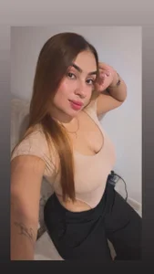 Me!!! 💖​ de HaileyVee  Imagens