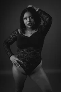 Natasha_rose__ In black and white Immagine  2