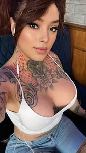 BunnyLola2 I only think about you🥀 Hình