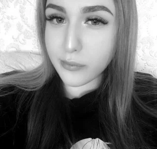 -RosaLee-Public Bild 3