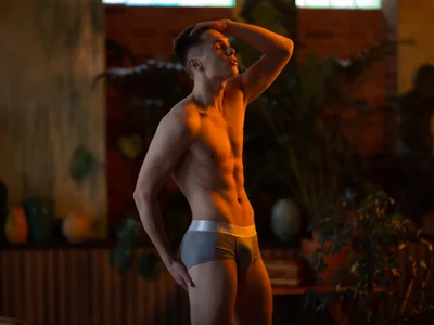 ben_bond Public Pic 2