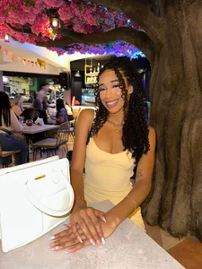 KaryMooon Happy date! Pic 2