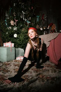 AgataFoxley Tsar Winter Couture Bilde 2