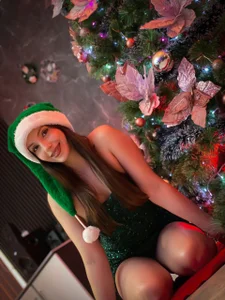 paula_miler1 Christmas Eve 🥵🌙 Immagine  6