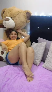 AngelRouss hoy es vienes y el cuerpo los sabe Hình 3