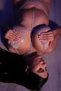 Iara_Smith1のPublicの 2枚の写真