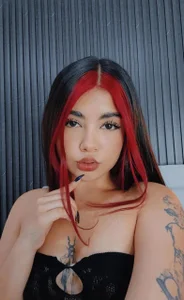 Stephany-roses- Public Pic 2