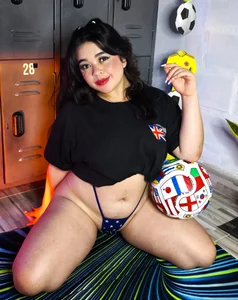 Scarlett_1007 🔥World mode 🔥Remember to activate my reaction World Tournament ⚽⚽ Pic 3