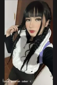 Lia_Johnson1 Public Pic 9