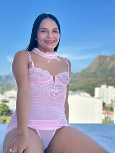 LYA_SWEETXのThe naughty and flirtatious mine 🌸の 2枚の写真