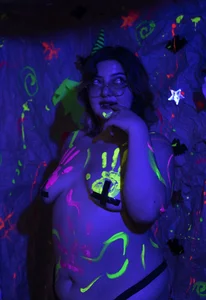 Roxy_f_w PAINT HOT slika