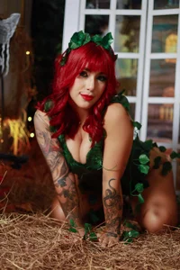 HannaaMiller Halloween 2025 ❤️‍🔥👑🎃 Pic 5