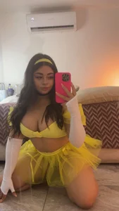 sarah-bonneth Belle’s Secret Desire💛 Pic