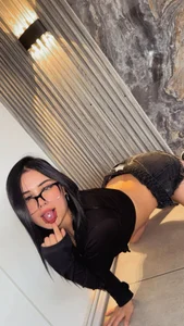 Kendall_Sweet- The perfect combination of sensual and daring. Εικόνα 4