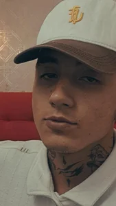 Patrick_Rango Today I want you to look at me slowly... টি ছবি