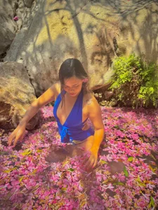 Celeste3 flowers Pic