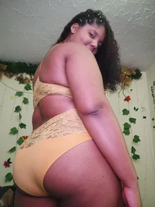 LilythBrown69 👀✨😛 Pic 3