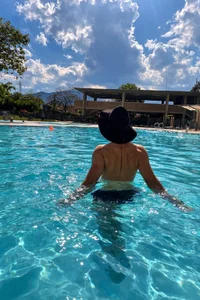 beach day 🥵 de ApoloJackson1  3 Imagens