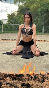 AmyPalmmerのSet fire to rain 🔥の 4枚の写真