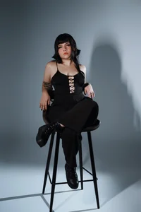 io_chie_ Black elegance Bilde 5